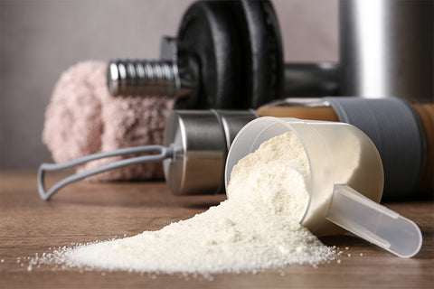 Whey protein – dodatak za izgradnju mišića, energiju i oporavak.